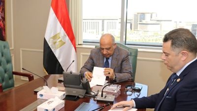 وزير الكهرباء: تسريع وتيرة العمل بمشروع الضبعة النووية.. والالتزام بخطة الربط على الشبكة القومية