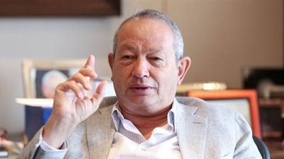 نجيب ساويرس عن أزمة صور الفنان الموقوف: “بقيت ببص على باسبور أي واحد يتصور معايا”