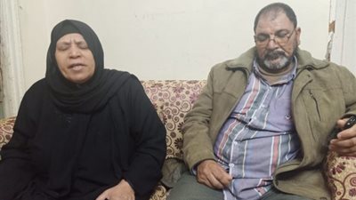 بعد تغيبها 11 يومًا.. والدة فتاة بنها: “عايزة بنتي”.. ووالدها: “عايزين نعرف ميتة ولا حية” (صور وفيديو)