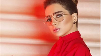 “خيط حرير” دراما الحب والانتقام.. مي عز الدين تقدم مسلسل مكتمل الأركان