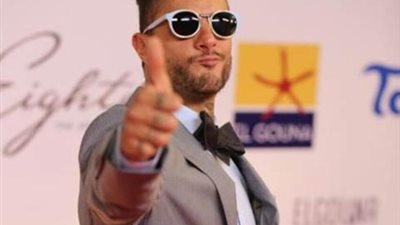 أحمد الفيشاوي يتوقع نتيجة مباراة نهائي القرن عبر “القاهرة 24”: “الأهلي هيكسب 16-صفر”