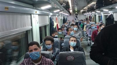 تحرير محاضر لـ100 مواطن لم يرتدوا الكمامة في محطة قطارات الزقازيق