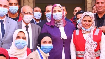 وزيرة التضامن الاجتماعي تتفقد مجمع الأمومة والطفولة بالشرقية (صور)