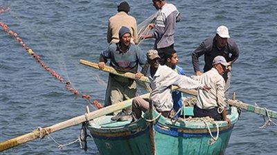 لا نعلم عنهم شيئا منذ 35 يومًا.. تفاصيل احتجاز 7 صيادين مصريين في ليبيا (خاص)