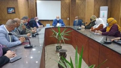 وكيل تعليم القليوبية: إزالة الباعة الجائلين بمحيط المدارس حفاظًا على صحة الطلاب