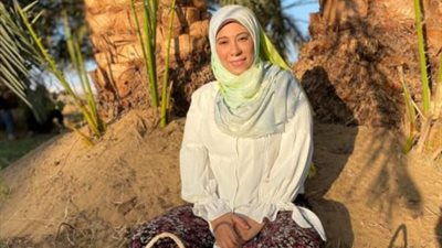 “تراثي حرفتي”.. مبادرة بنكهة الطبيعة لتعليم أصول الحياكة على الجريد (صور)