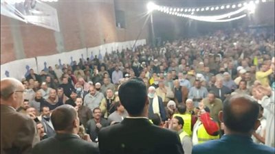 تجمع المئات داخل مؤتمر انتخابي لمرشحين بالمنوفية دون إجراءات احترازية تجاه كورونا (صور)