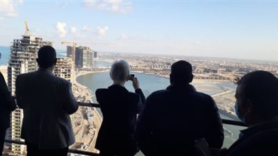 السفير الياباني يتعرف على الفرص الاستثمارية في العلمين الجديدة