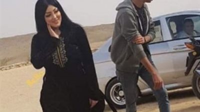 “هنراضي الناس واقلعي العباية فوق”.. ماذا قال مصور “سيشن سقارة” أمام المباحث؟