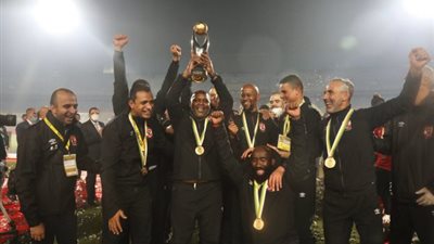 مدرب الزمالك الأسبق يوجه رسالة إلى موسيماني بعد التتويج بدوري أبطال إفريقيا