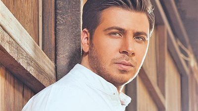 محمد قماح يطلق أحدث أغنياته.. “أنا مش نجيب ساويرس” (فيديو)