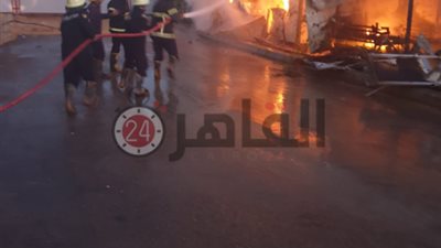 “النار ولعت في 20 كرفان”.. 5 صور ترصد حريق جهاز حدائق أكتوبر