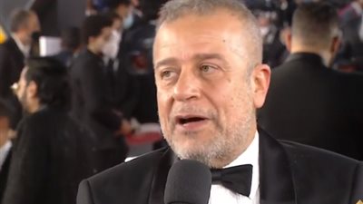 شريف منير عن حضور فعاليات مهرجان القاهرة السينمائي: “باجي الافتتاح بس لأني بخاف من التجمعات”