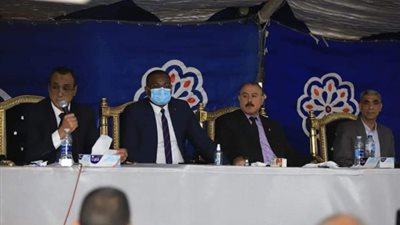 عمومية سموحة تجدد الثقة في مجلس فرج عامر