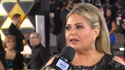 صابرين عن تكريم وحيد حامد في مهرجان القاهرة السينمائي: “جه متأخر أوي”