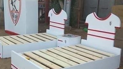 معرض موبيليا يقدم خصمًا على غرفة نوم تحمل شعار نادي الزمالك: “خليها تغور” (صور)