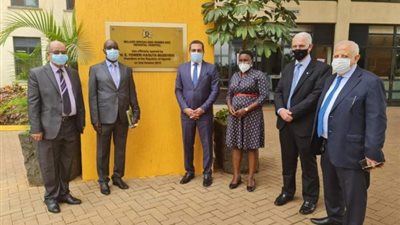 “عباس وفاروق” يشاركان في حفل تكريم شركة المقاولون العرب بأوغندا