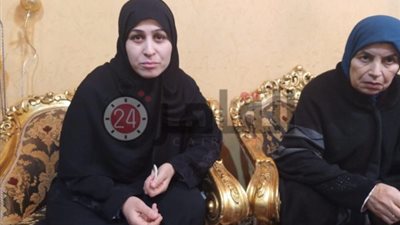 شقيقة “الطبيب المتوفى” بقرية السيفا بطوخ: “الجاني هدده قائلًا مش هفرحك بشهادتك يا ضياء” (صور)