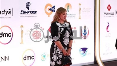 ليلى علوي ومريم الخشت.. أول الحاضرين في ثاني أيام فعاليات مهرجان القاهرة السينمائي (صور)