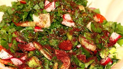 طريقة عمل سلطة الفتوش الشامي بأسهل الخطوات