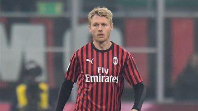 ميلان يبحث عن بديل لـ”كايير” في يناير