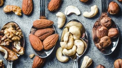 4 أنواع من المكسرات لا تتخلَّ عنها في روتينك الغذائي