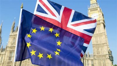 بريطانيا والمفوضية الأوروبية يستأنفان مفاوضات “بريكست” اليوم الأحد