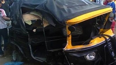 إصابة أم وطفليها في حادث تصادم بالمحلة