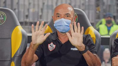 أبو رجيلة للجنة إدارة الزمالك: “محدش يتدخل في شغل باتشيكو”