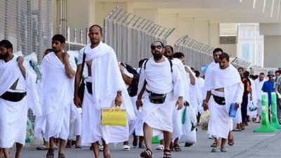 غرفة شركات السياحة تطالب البرلمان بإصدار قانون بوابة العمرة قبل بداية الموسم