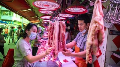 صحيفة بريطانية: الصين تزعم أن فيروس كورونا جاء من اللحوم المستوردة