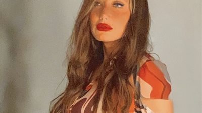 ريهام سعيد استعدادًا لعودة برنامجها بعد قرار إيقافه: “كل شيء يحدث لسبب” (صورة)