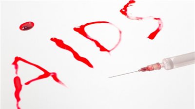 بعد تحقيق “القاهرة 24” عن الإيدز.. توفير أدوية المتعايشين في الصيدليات الخاصة لأول مرة