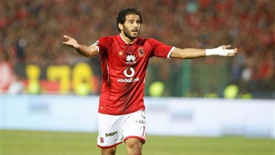 طبيب الأهلي يكشف حقيقة إصابة مروان محسن