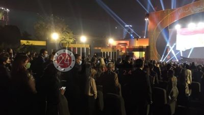امتلاء قاعة حفل ختام مهرجان القاهرة السينمائي الدولي بالحضور (صور)