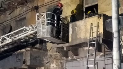 إخلاء العقارات المجاورة.. إصابة سيدة في انهيار أجزاء داخلية من عقار ببحري بالإسكندرية 