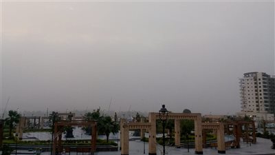 إغلاق حركة الملاحة النهرية.. محافظ أسوان يتابع تقلبات الطقس والأحوال الجوية