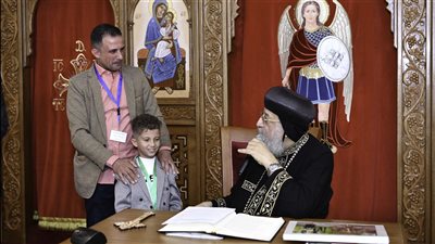 البابا تواضروس يكرم متبرعين لحالات زراعة الكبد.. ويؤكد: التبرع يعطي حياة جديدة لإنسان