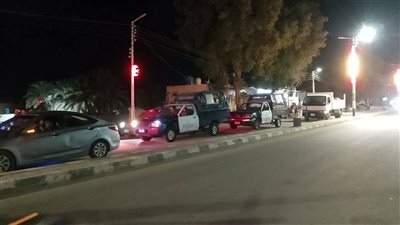 من داخل مركز الشبكة الوطنية.. محافظ الوادي الجديد تتابع انتظام تطبيق قرار غلق المحال التجارية| صور