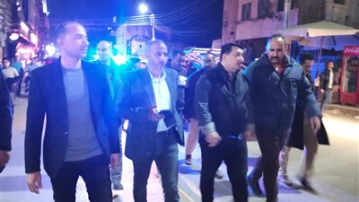 حملات مكثفة للوحدات المحلية بسوهاج لتطبيق مواعيد غلق المحال بالتنسيق مع الأمن