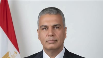 محافظ جنوب سيناء يوجه بتطبيق نظام العمل عن بُعد يوم الأحد من كل أسبوع لمدة شهر