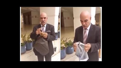 7 غوايش دهب.. مواطن مصري يعثر على مشغولات ذهبية بشنطة بعد شرائها بدينار من سوق الجمعة