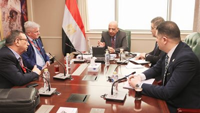 تعاون مصري - ألماني لتصنيع مواسير الضغط المضادة للتآكل ونقل التكنولوجيا الحديثة