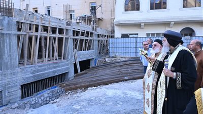 البابا تواضروس يتفقد موقع المركز الثقافي القبطي السكندري | صور 