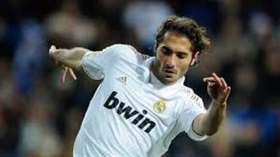 نجم ريال مدريد السابق: الميرنجي يمر بموسم غير جيد وبايرن ميونخ فريق قوي