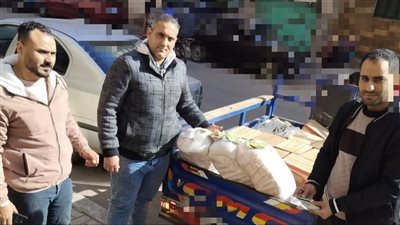 ضبط بقال تمويني لتجميعه مواد وسلع غذائية مدعمة قبل بيعها بالسوق السوداء بالبحيرة 