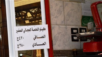 محافظ أسوان يتابع ميدانيا تطبيق مبادرة تخفيض أسعار اللحوم إلى 380 جنيها