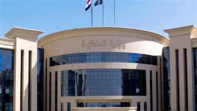 الداخلية عن حريق نزل شباب الأزهر بسوهاج: الحارس أشعله لإخفاء استيلائه على أجهزة ومفروشات بعهدته