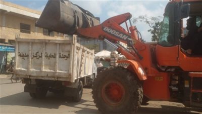 رفع 70 طن مخلفات ومواجهة التعديات على الأراضي الزراعية وأملاك الدولة في ببا ببني سويف 