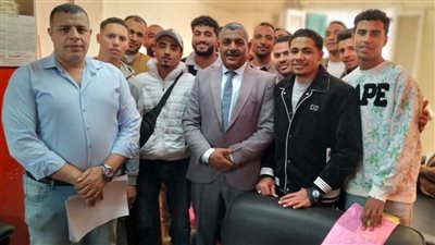 مديرية العمل ببني سويف تسلم 59 عقدًا للشباب للعمل بالأردن 